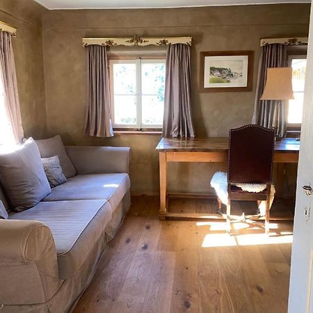 Privatzimmer In 400 Jahre Alten Bauernhaus Niederalm Экстерьер фото