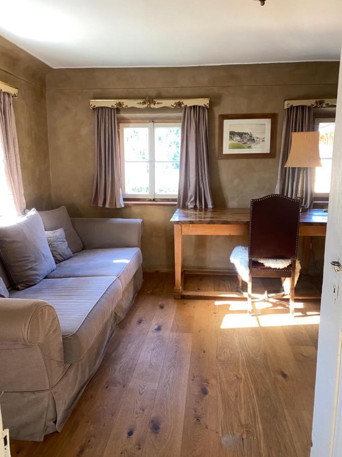 Privatzimmer In 400 Jahre Alten Bauernhaus Niederalm Экстерьер фото